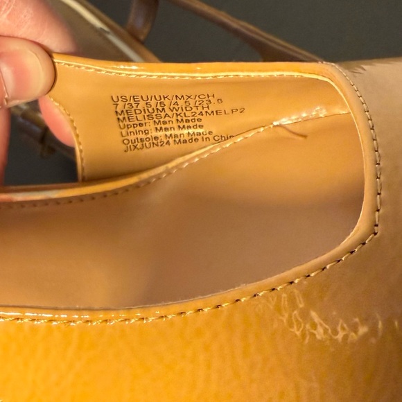 Kenneth Cole Tan Camel Kitten Heal Sling Back Sandal - Picture 4 of 7